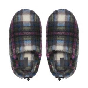 SKIMS FLEECE SLEEP UNISEX SLIPPERS WINE PLAID SZ 39